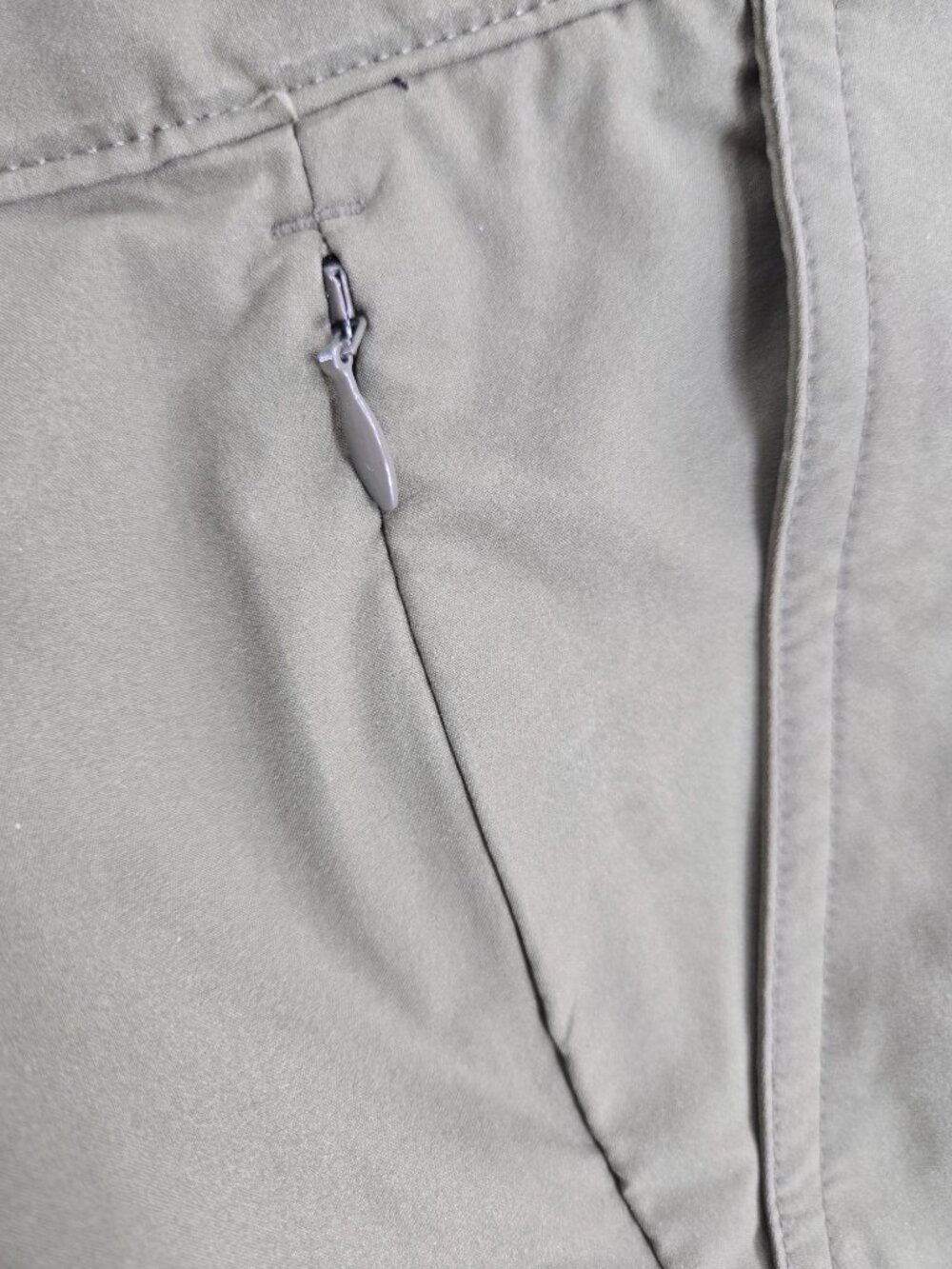 Orvis Men's Olive Green Cargo Shorts Size 36 - Picture 5 of 9